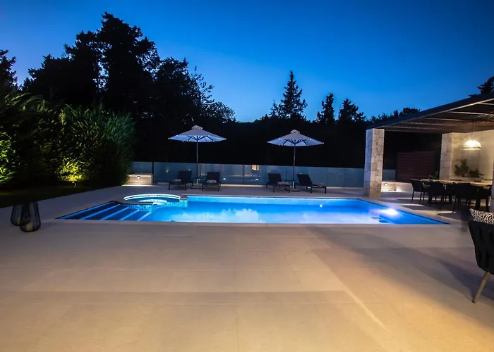 Aelia Villa